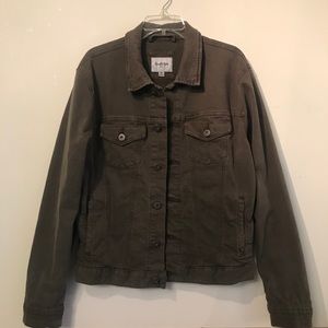 Goodfellow & Co. men’s denim trucker jacket